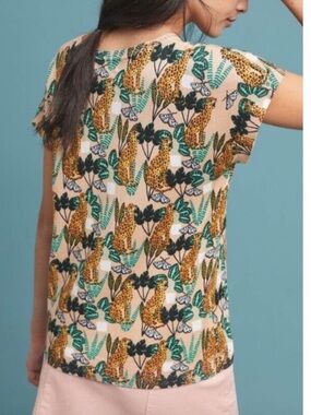 Anthropologie pepaloves pink jungle print sweater short sleeve